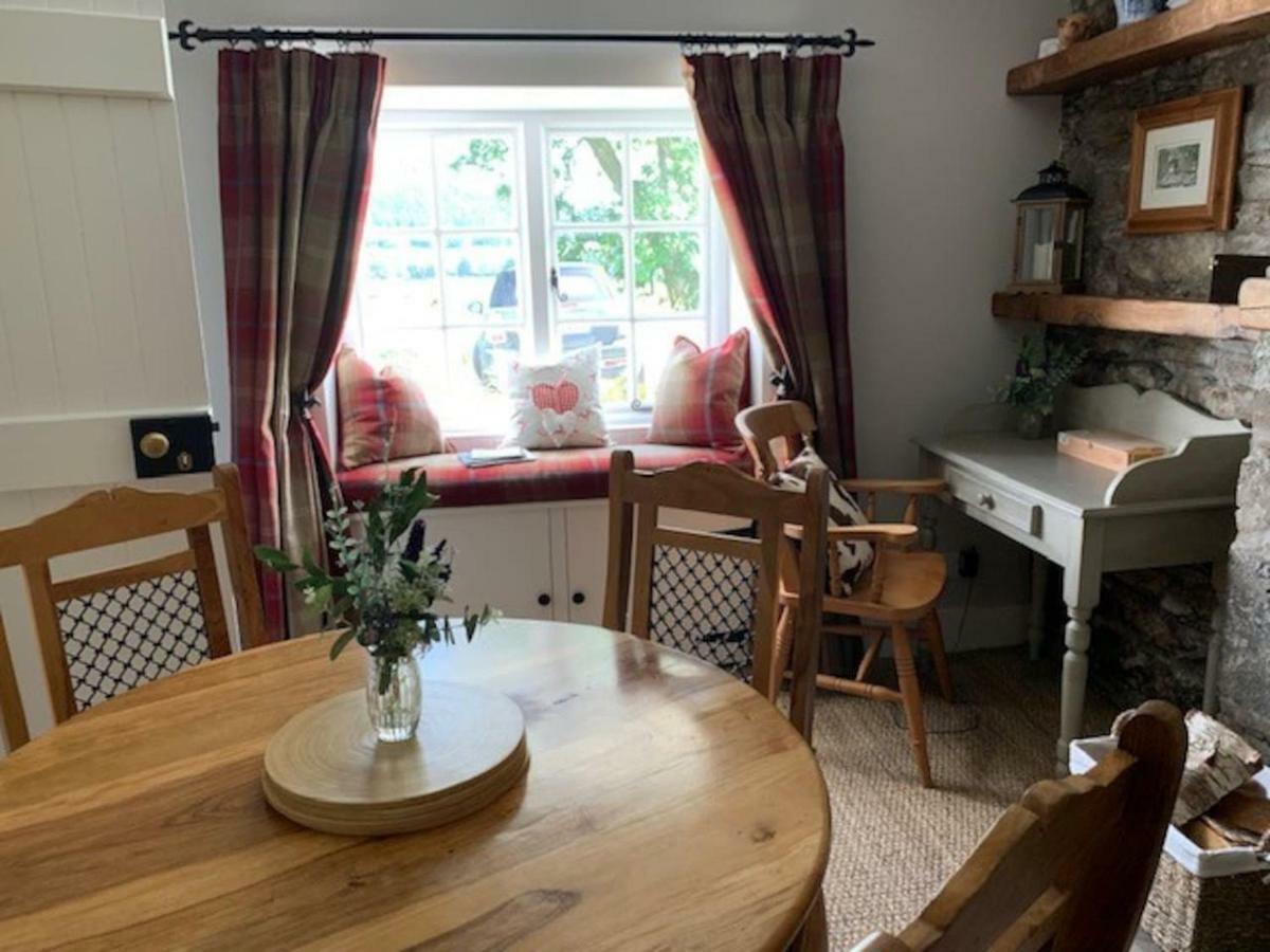 Glencroft A Fairytale Highland Cottage Aberfeldy Eksteriør billede